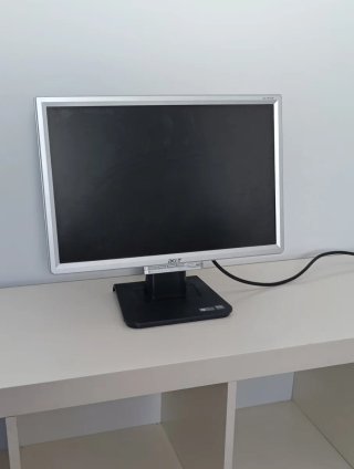 Monitor Acer 19 Como Nuevo