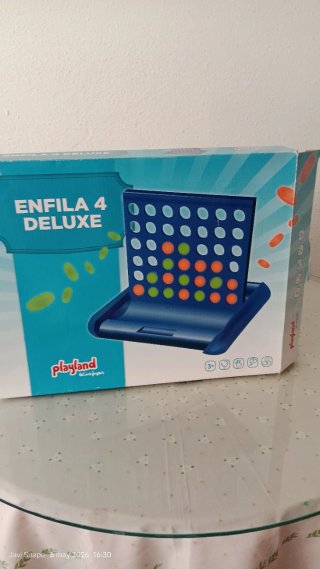 Juego de mesa 4 en Raya