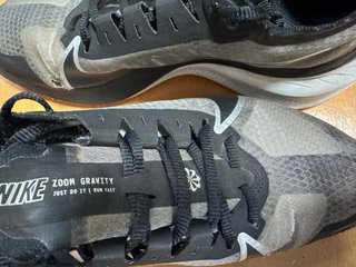 Zapatillas Nike Zoom Gravity Negras/Grises