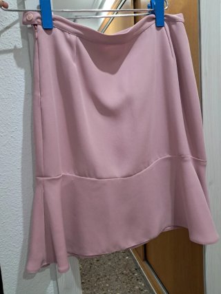 Traje chaqueta y falda rosa  talla 46-48