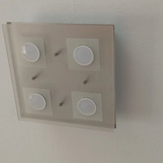 Lámpara LED cuadrada moderna.
