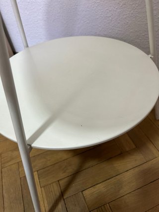Mesita auxiliar Ikea cristal y metal