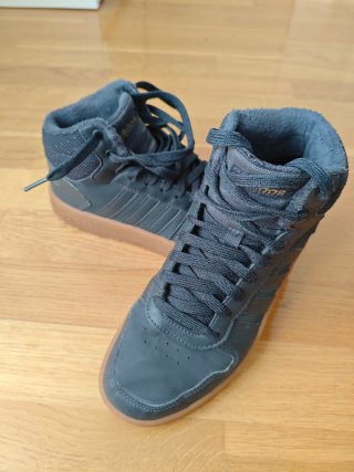 Zapatillas Adidas de bota
