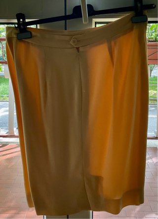 Tailleur gonna giallo bottone gioiello vintage