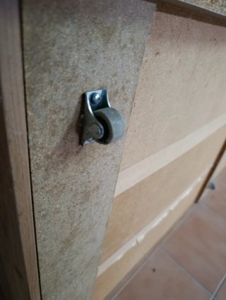 Cajón de madera para debajo de la cama