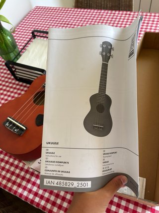 Ukelele infantil nuevo (+3 años)