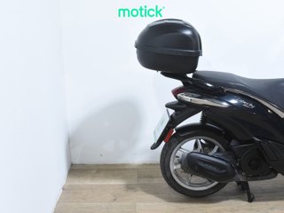PIAGGIO LIBERTY 125 (BAUL)