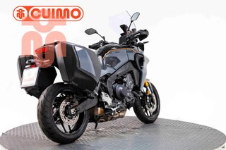YAMAHA TRACER 900