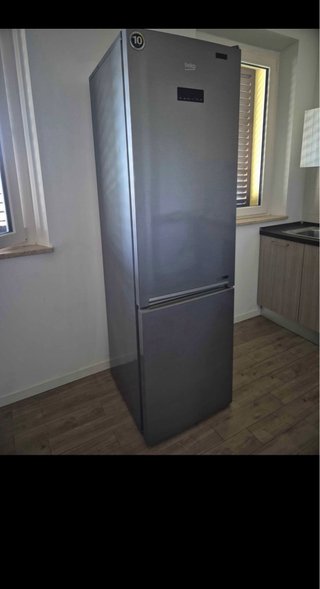 Cucina completa usata con elettrodomestici