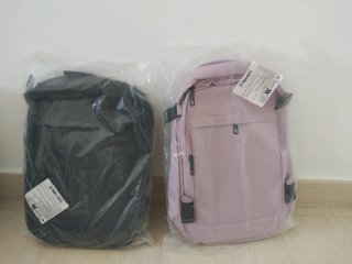 Mochila de viaje rosa