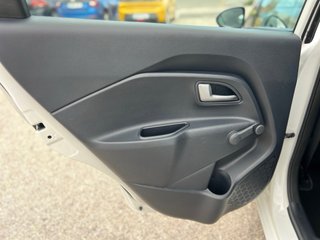KIA Rio / Gasolina / Manual / Año 2015