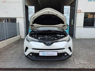 Toyota C-HR 1.8 125H Dynamic Plus 90 kW (122 CV)