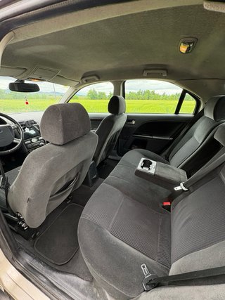 Ford Mondeo 2004