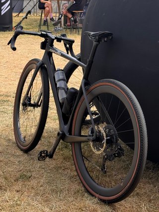 Bicicleta Cervelo Aspero 5 Gravel Negra Mate