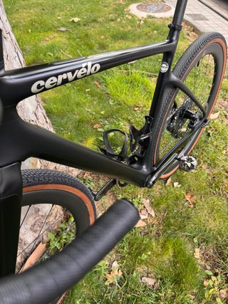 Bicicleta Cervelo Aspero 5 Gravel con QUARQ AXS