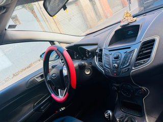 Ford Fiesta 2014