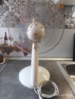 Ventilador sobremesa Berthen 3 velocidades