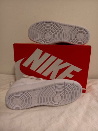 Nike Bianche EUR 39 Bambino