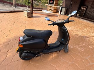 Vespa Zip 50cc 2T Negra