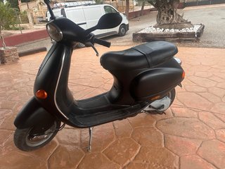 Vespa Zip 50cc 2T Negra