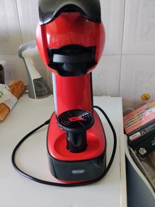 Cafetera Nescafé Dolce Gusto Roja