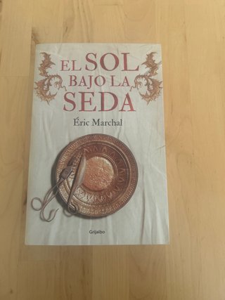El sol bajo la seda