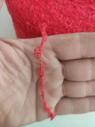 Bobina Hilo Boucle Rojo