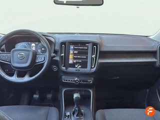 Volvo XC40 1.5 T2 Momentum