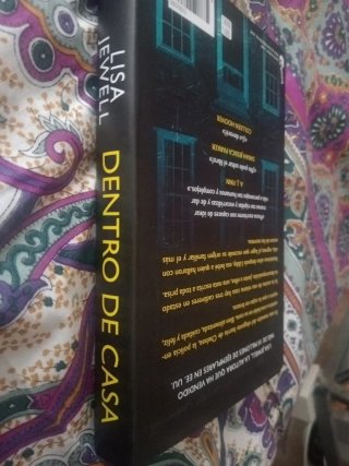 "Dentro de casa"Lisa Newell=4€+regalo