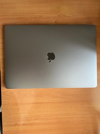 MacBook Pro 16 2019 i9 1TB SSD 16GB RAM