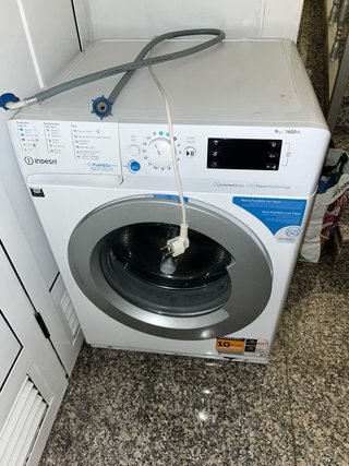 Lavadora Indesit 9kg 1400rpm