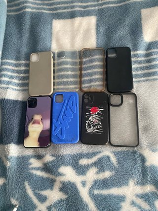 Confezione da 8 custodie per iPhone 11