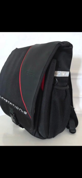 Mochila PlayStation 3 Negra y Roja NUEVA