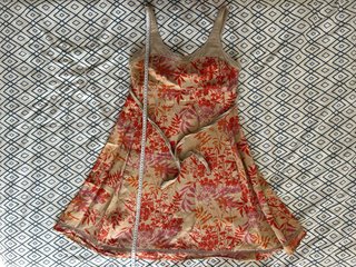 Vestido floral Mango Talla M