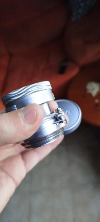 Leica Summicron 50mm f/2 LTM