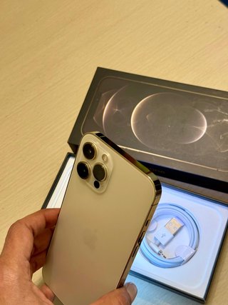 iPhone 12 Pro Max Batería 100%