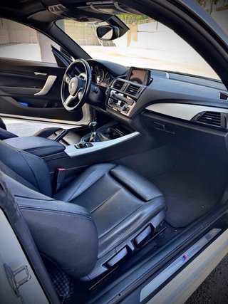 BMW 220i M