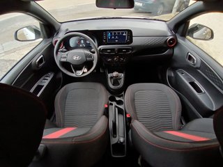 Hyundai i10 2025