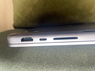 MacBook Pro M1 16GB RAM 1TB SSD