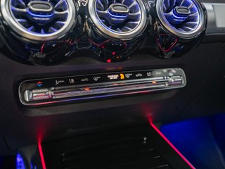 MERCEDES-BENZ GLB GLB 200 d