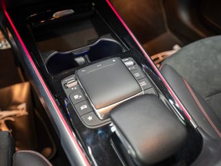 MERCEDES-BENZ GLB GLB 200 d