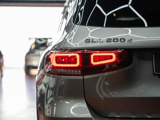 MERCEDES-BENZ GLB GLB 200 d