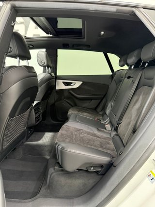 Audi Q8 2020