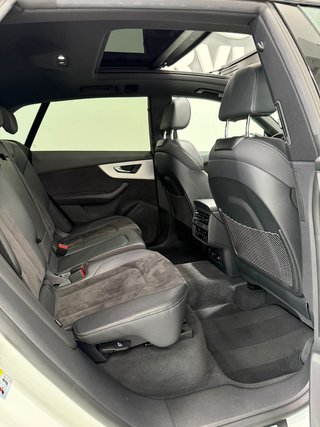 Audi Q8 2020