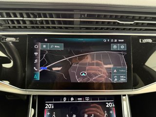 Audi Q8 2020