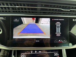 Audi Q8 2020