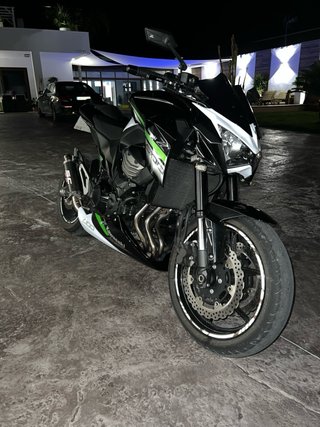 Kawasaki Z800e A2 2016