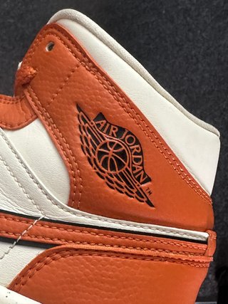 Nike Jordan 1 Mid Arancione Bianco 37.5