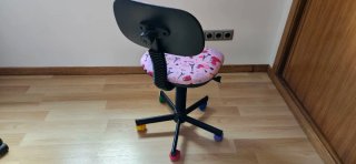 Silla juvenil escritorio casi nueva
