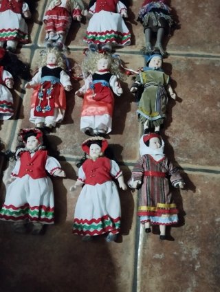 Lote de muñecas de colección